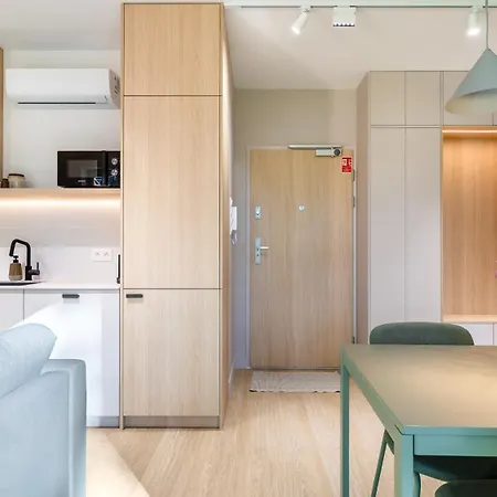 Park Ii Blisko Plazy Piamola דירה *