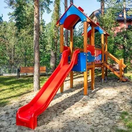 Park Ii Blisko Plazy Piamola * סטגנה