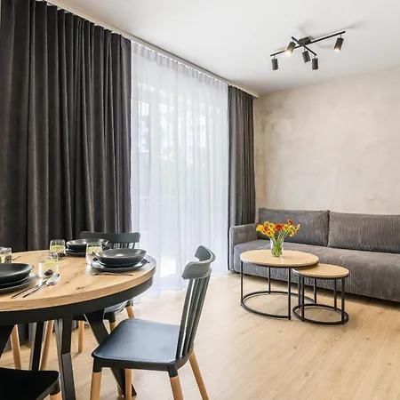 Apartament Park Ii Blisko Plaży Piamola Stegna (Pomerania)