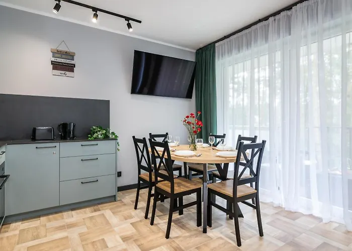 Park Ii Blisko Plazy Piamola, Bezplatne Solarium *