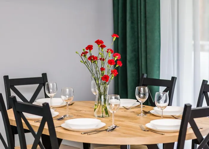 Park Ii Blisko Plazy Piamola, Bezplatne Solarium * 斯蒂格纳