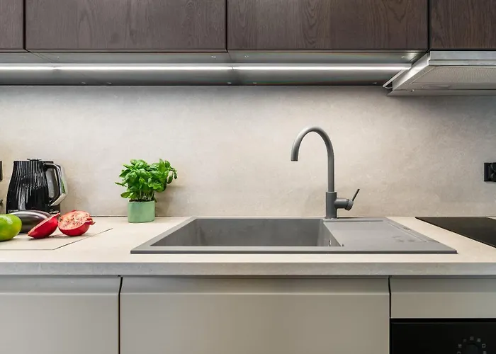 Park Ii Blisko Plazy Piamola, Bezplatne Solarium 公寓