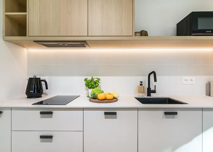 Park Ii Blisko Plazy Piamola, Bezplatne Solarium * 斯蒂格纳