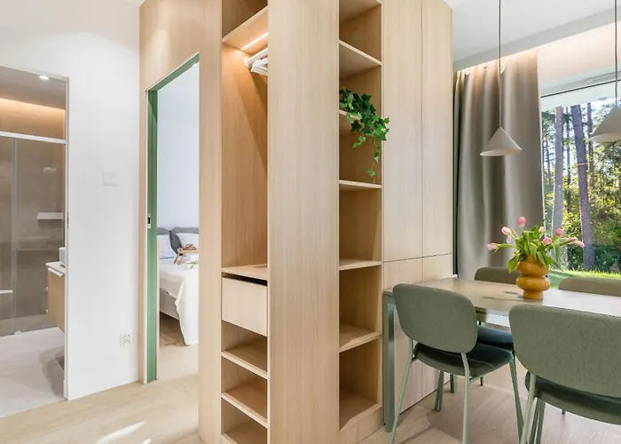 Park Ii Blisko Plazy Piamola, Bezplatne Solarium 斯蒂格纳