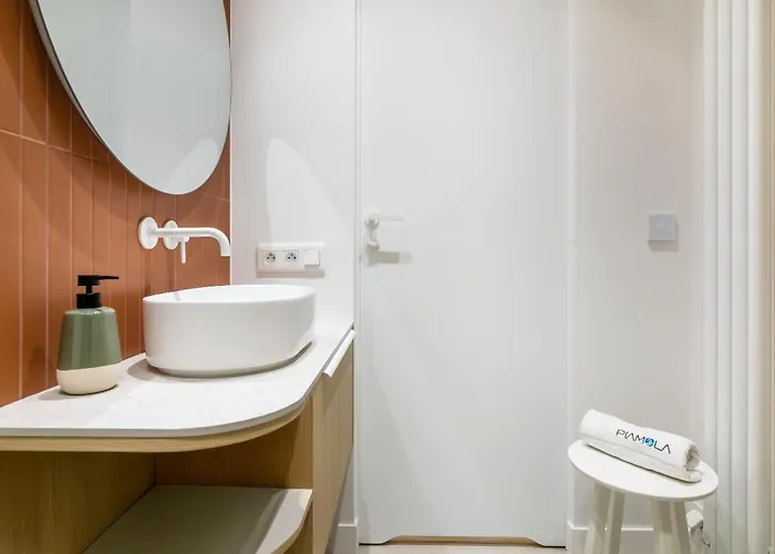 Park Ii Blisko Plazy Piamola, Bezplatne Solarium *